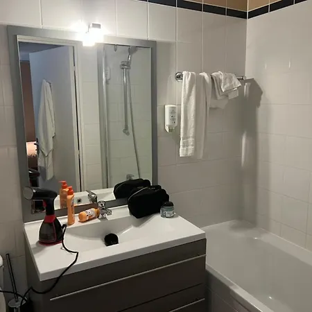 Aparthotel Lorda *