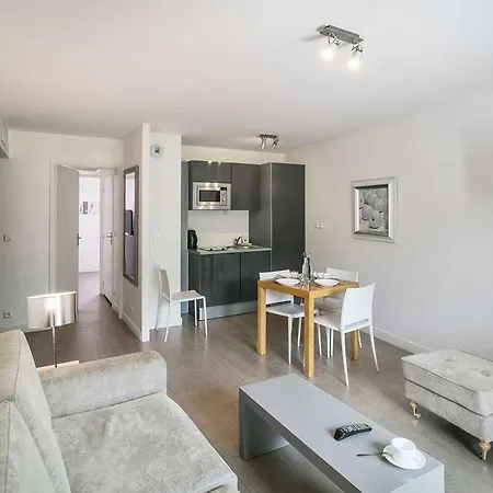 Aparthotel Lorda